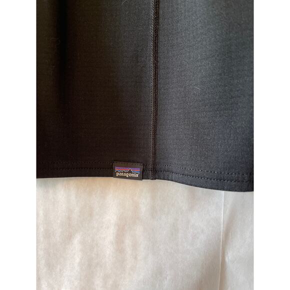 Patagonia Capilene Base Layer Midweight Quarter Zip Women Black Medium Top - Picture 4 of 7